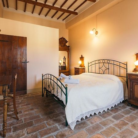 페르기네 발수가나 A Palazzo B&B 외부 사진